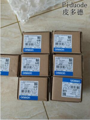 OMRON/欧姆龙 E2E-X18MC130 2M全新电感式接近开关传感器